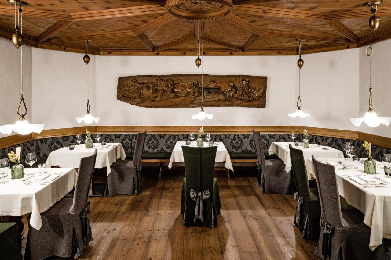 ブティック ＆ ファッション ホテル マチャコーニ ガルデナオテルス Santa Cristina Val Gardena エクステリア 写真