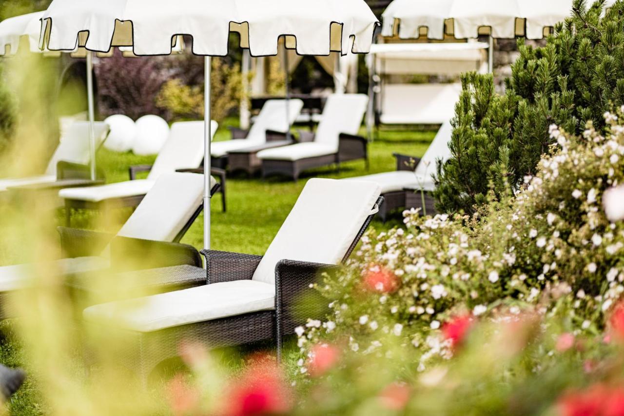 ブティック ＆ ファッション ホテル マチャコーニ ガルデナオテルス Santa Cristina Val Gardena エクステリア 写真