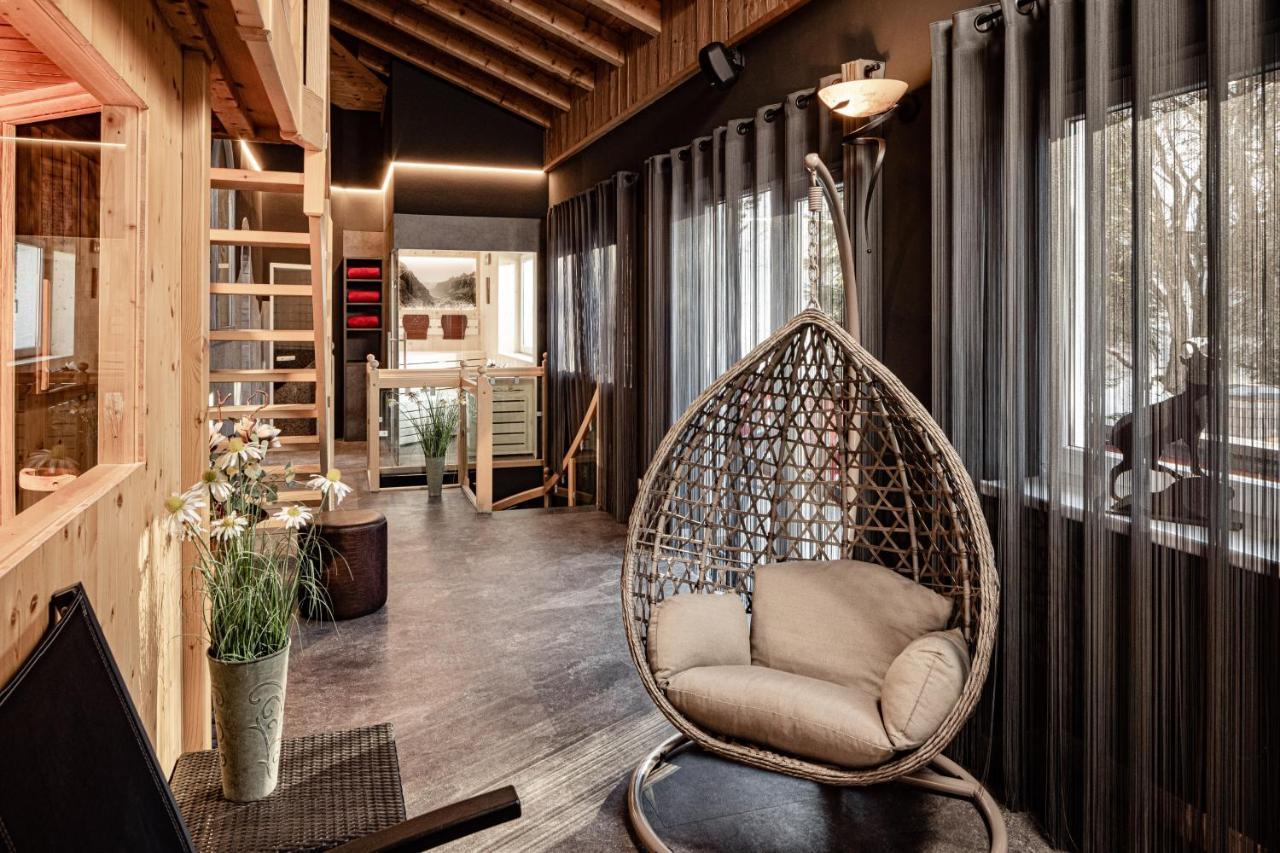 ブティック ＆ ファッション ホテル マチャコーニ ガルデナオテルス Santa Cristina Val Gardena エクステリア 写真